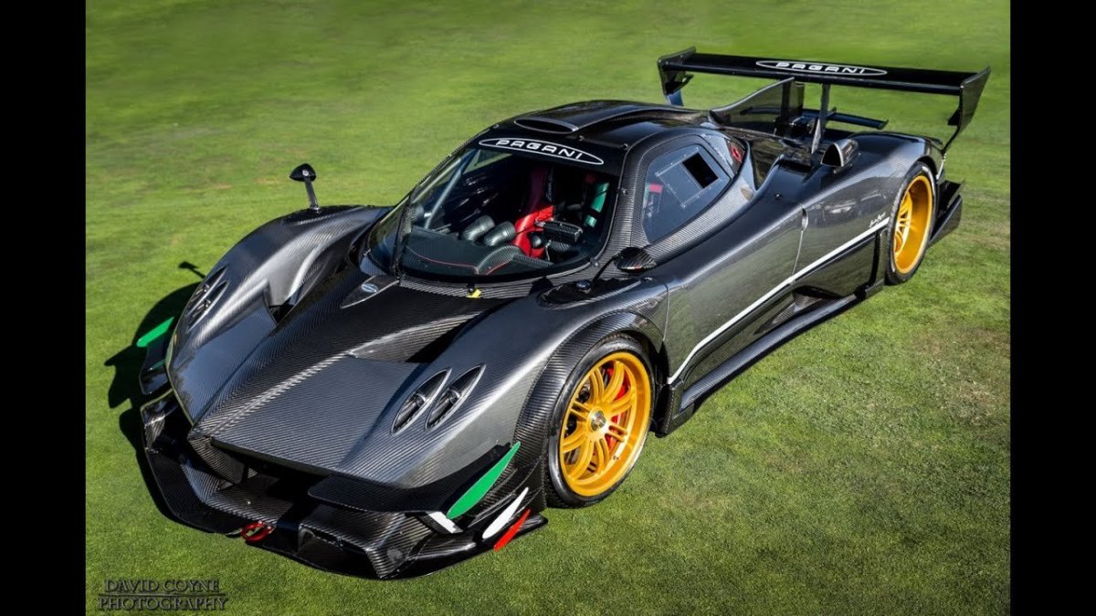 Спорткар Пагани зонда р