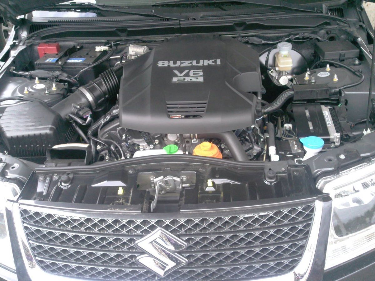 Suzuki Grand Vitara 3.2 v6
