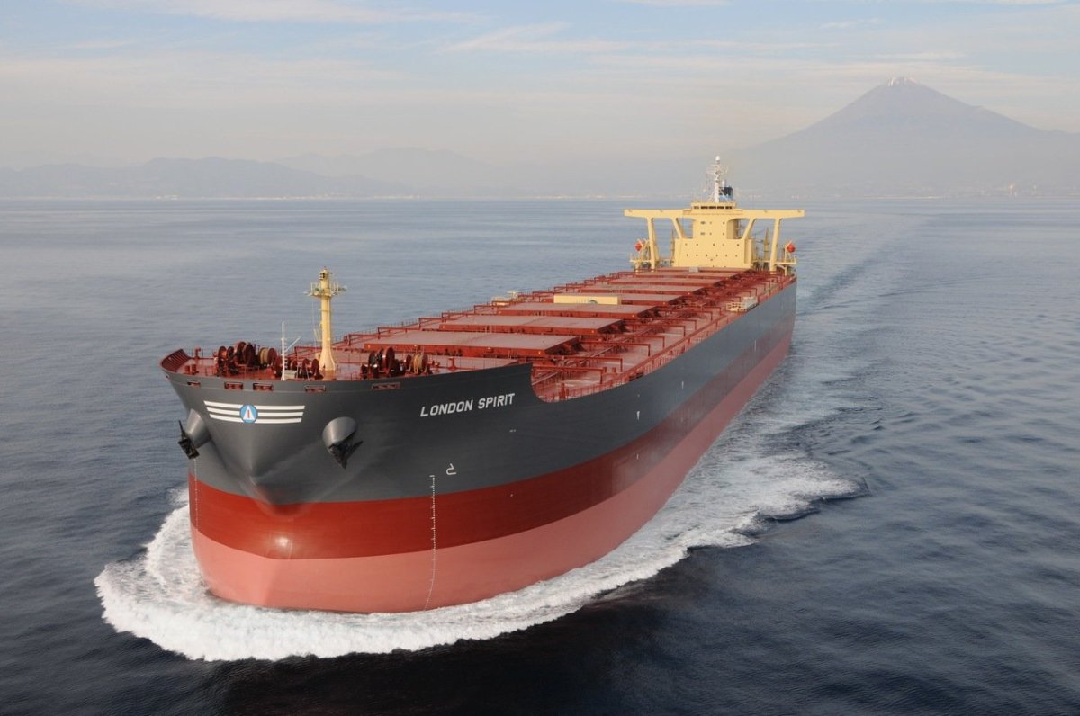 Балкер London Spirit