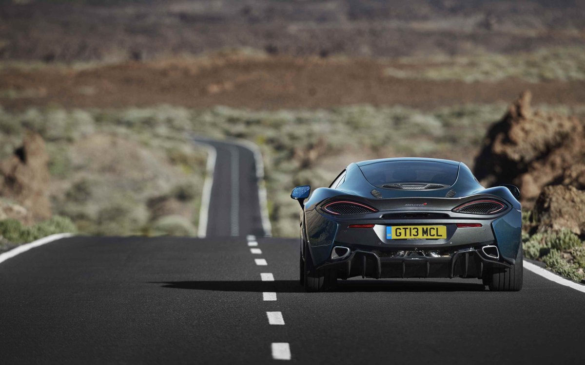 Макларен 570gt