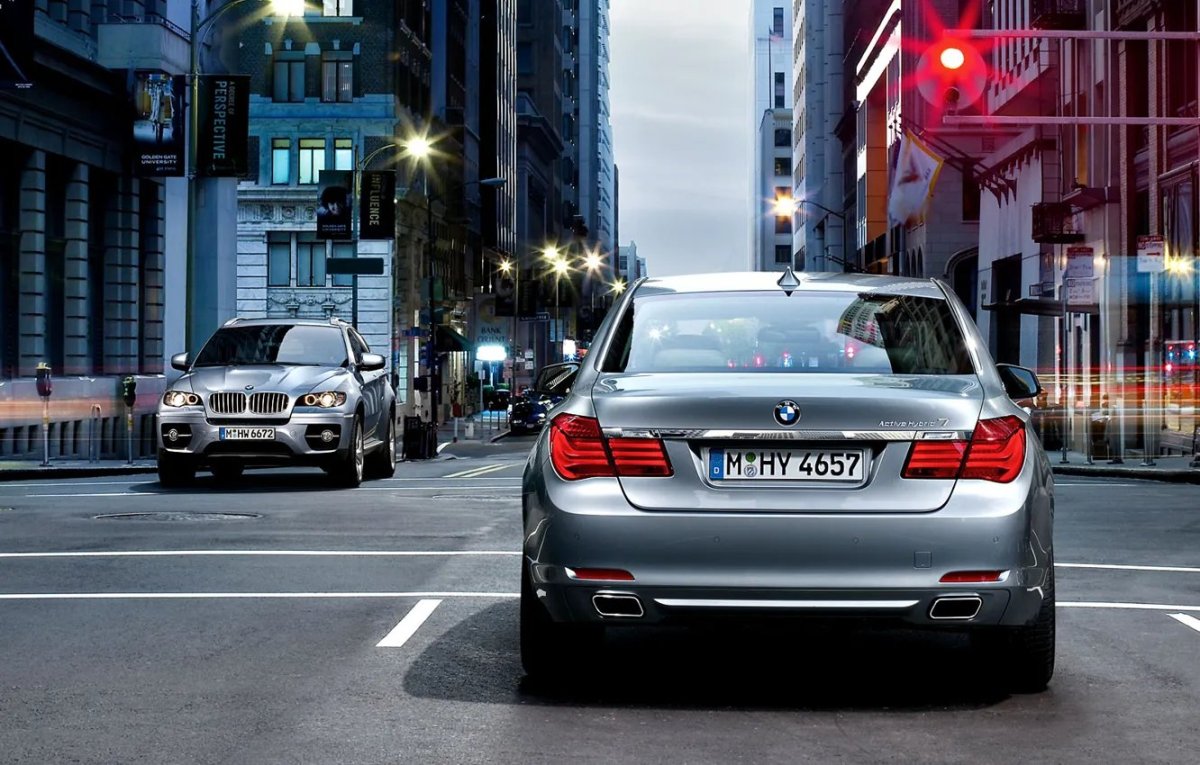 BMW ACTIVEHYBRID 7