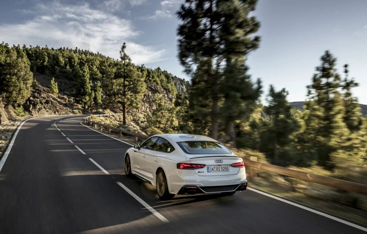 Ауди rs5 Sportback