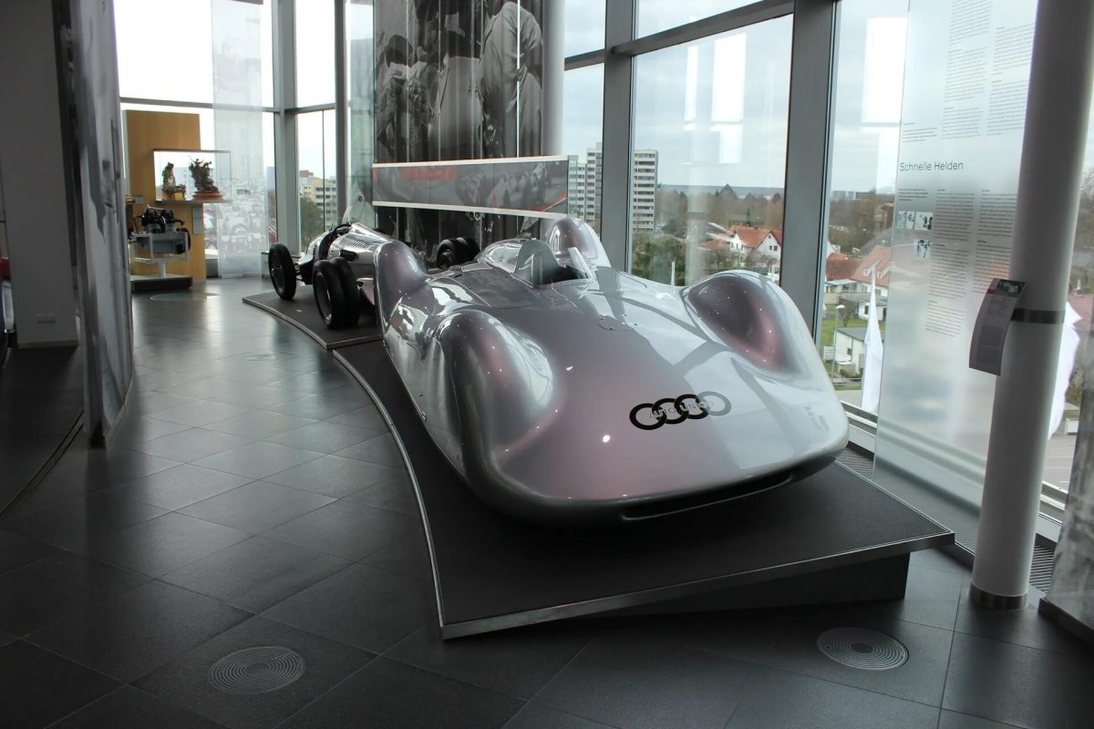 Музей Audi в Ингольштадте.