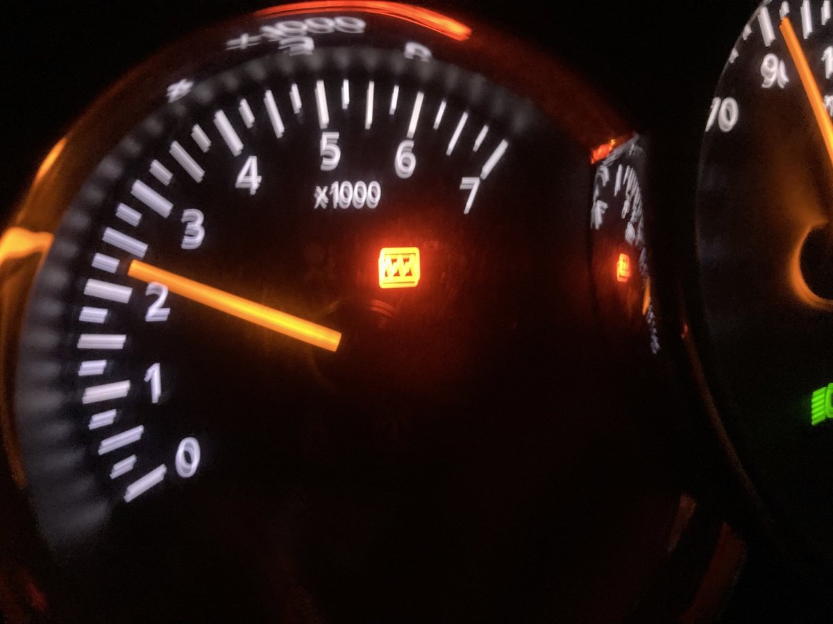 Пила на Рено Логан 2