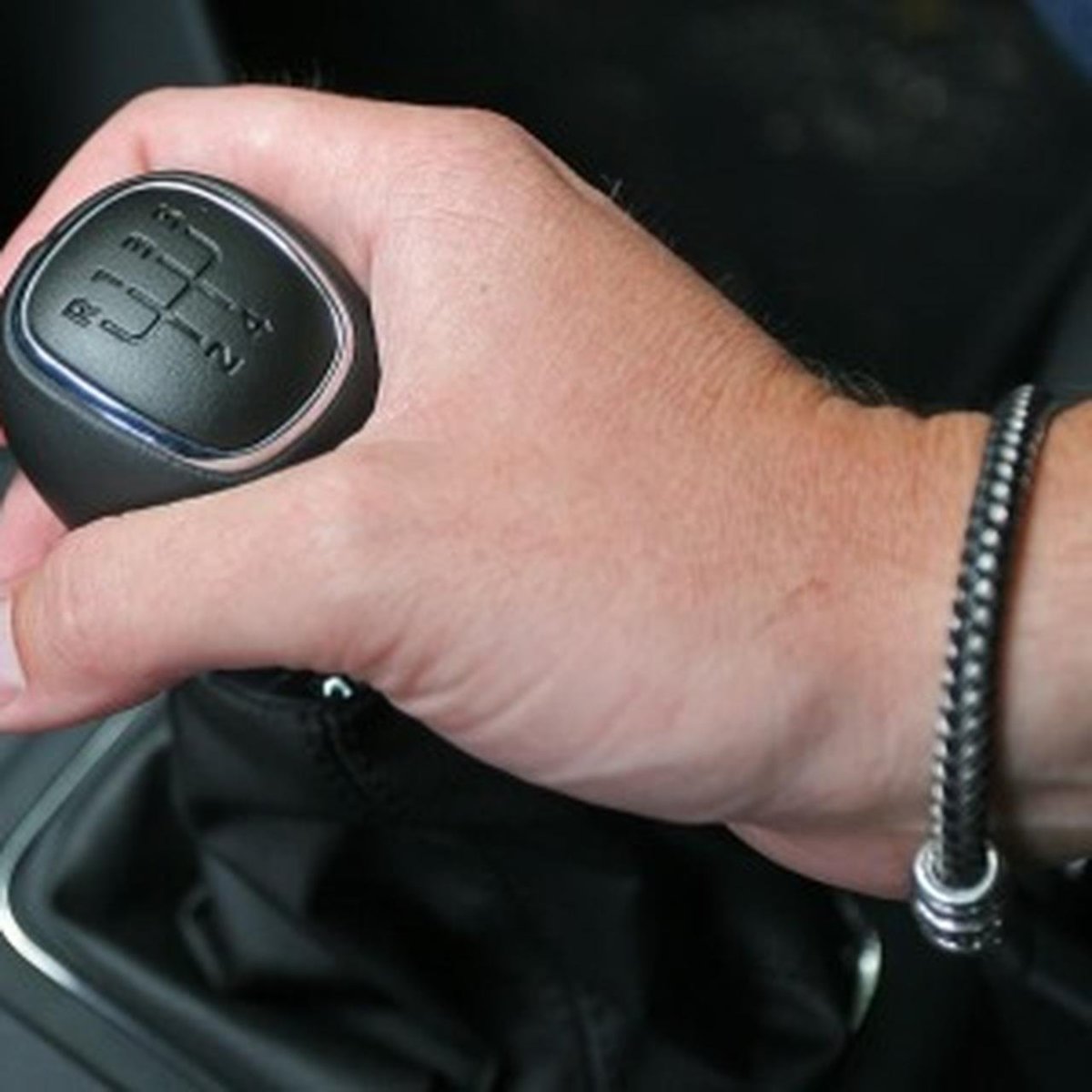 Рычаг КПП Шкода Рапид