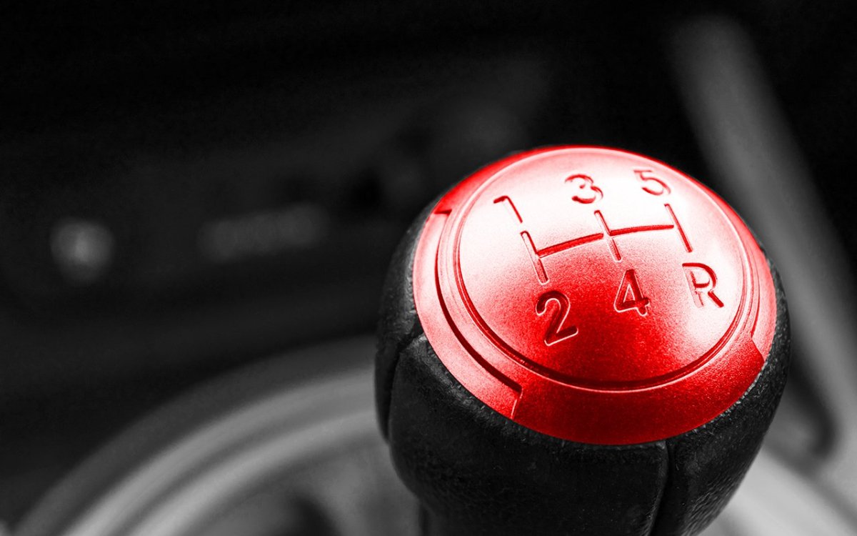 Где нейтралка на механике