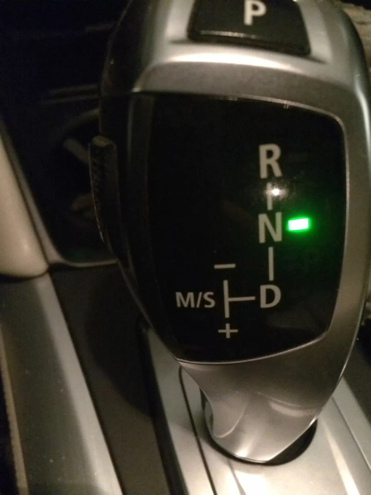 Ключ переключения коробки передач на нейтраль BMW