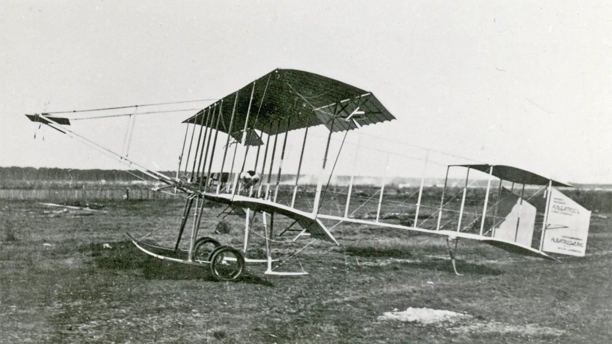Биплан Альбатрос