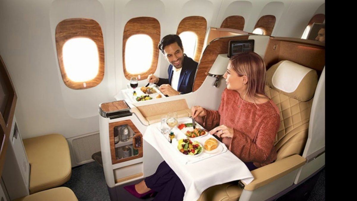 Эмирейтс бизнес класс Боинг 777 Мальдивы