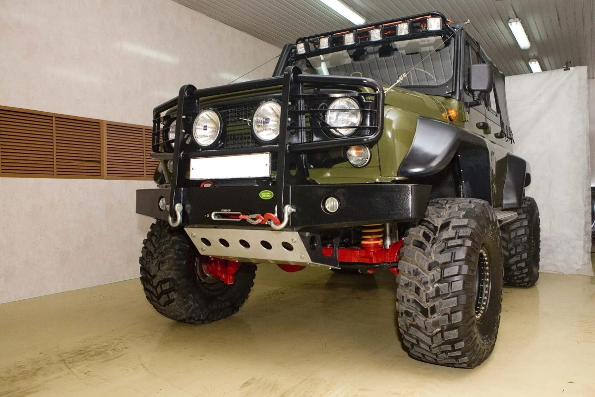 Тюнингованный УАЗ 469