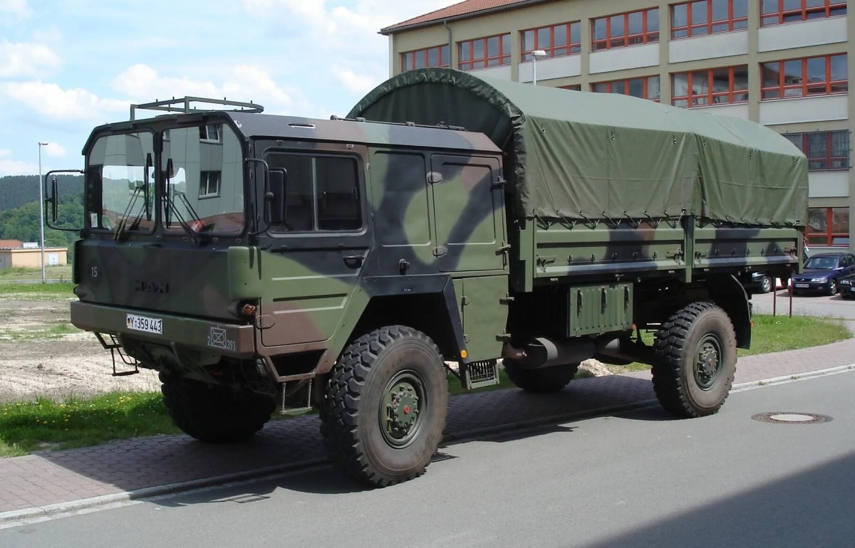 Man 4x4 армейский грузовик