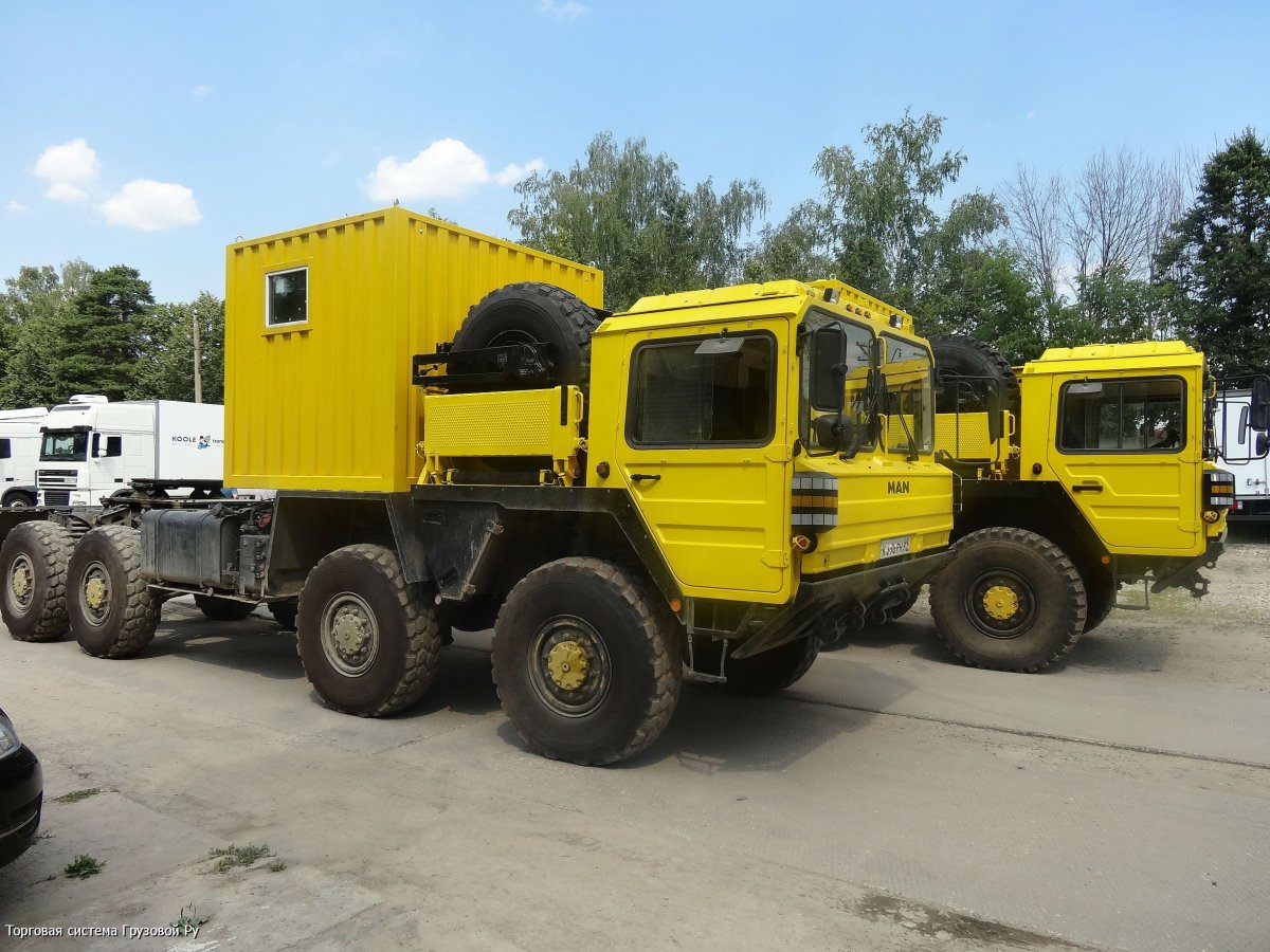 Man kat 8x8 седельный тягач