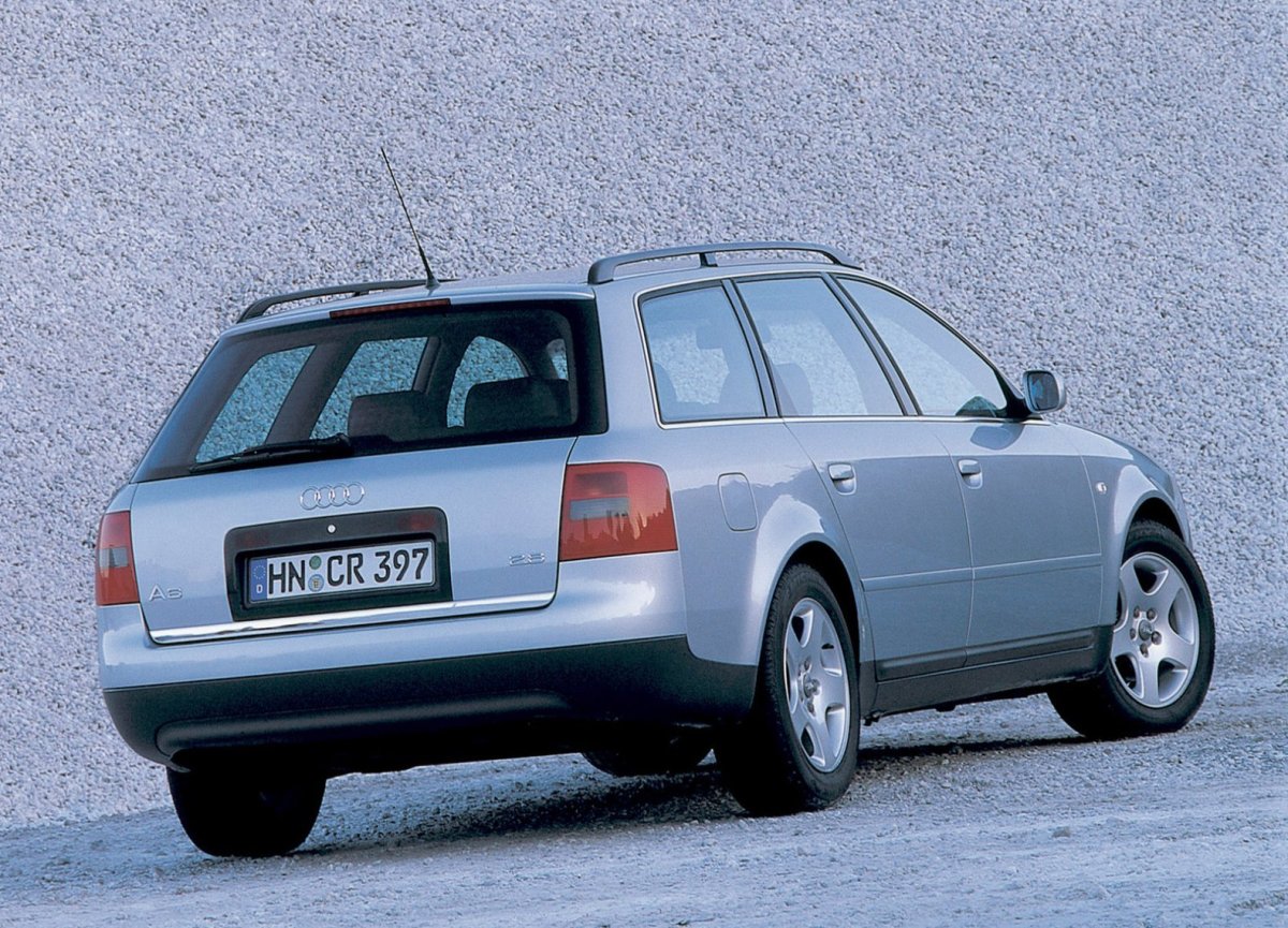 Ауди а6 Авант 2000