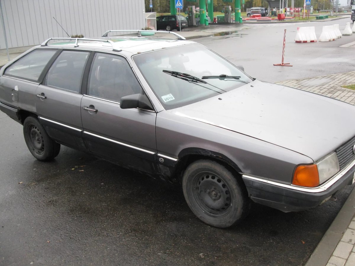 Ауди 100 универсал 1987
