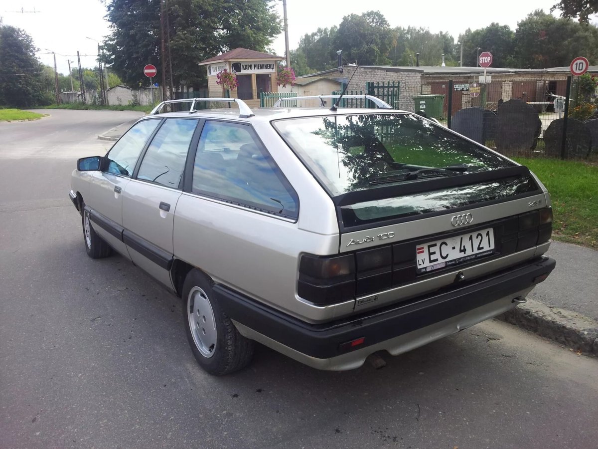 Ауди 100 avant
