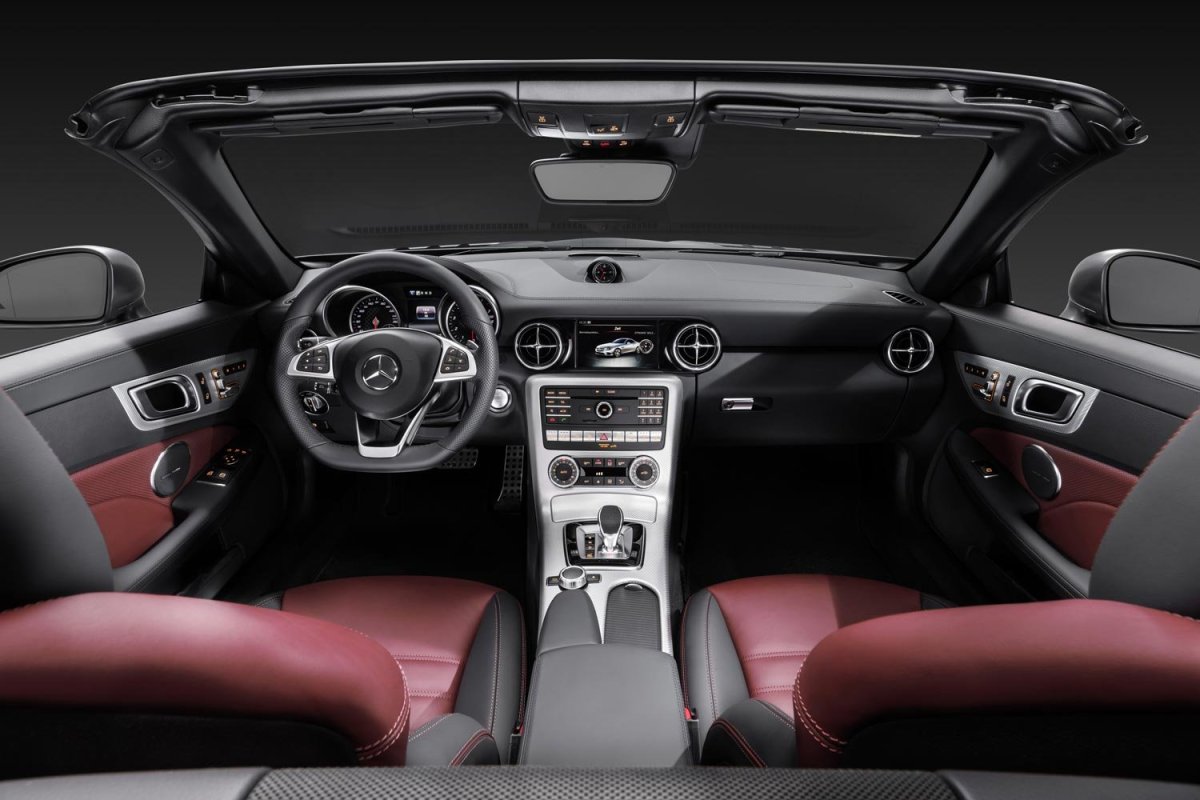 Mercedes Benz GWA 300 SLC AMG Roadster