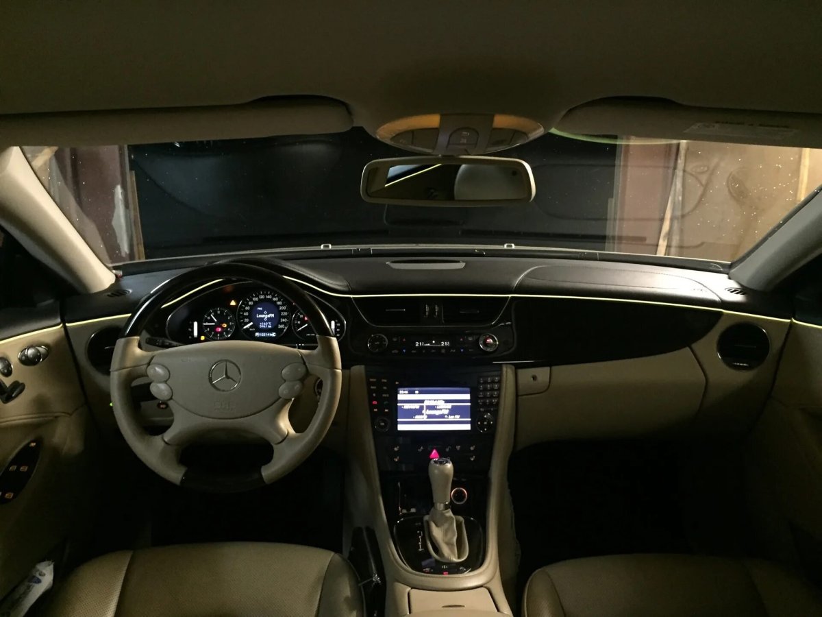 Mercedes CLS w219 салон