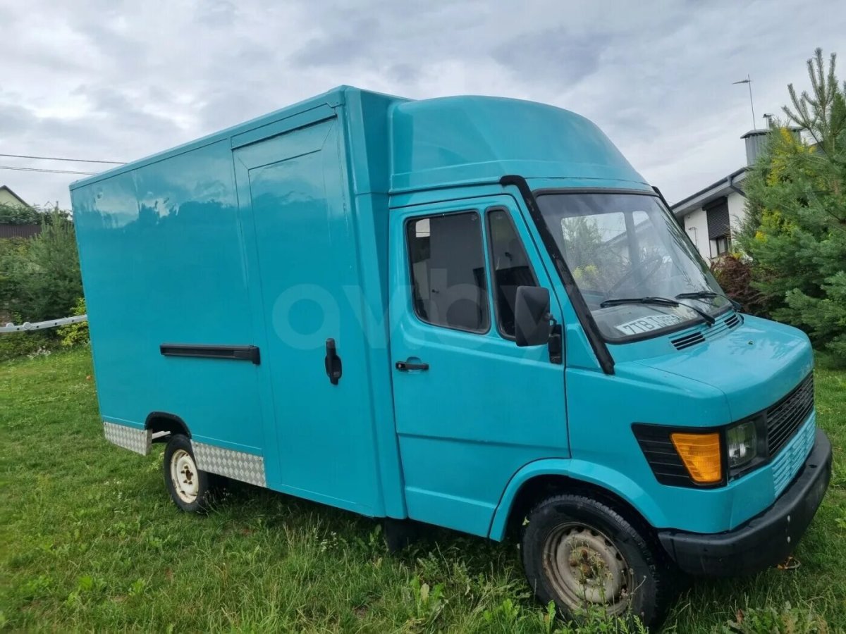 Почтовик Мерседес 308d