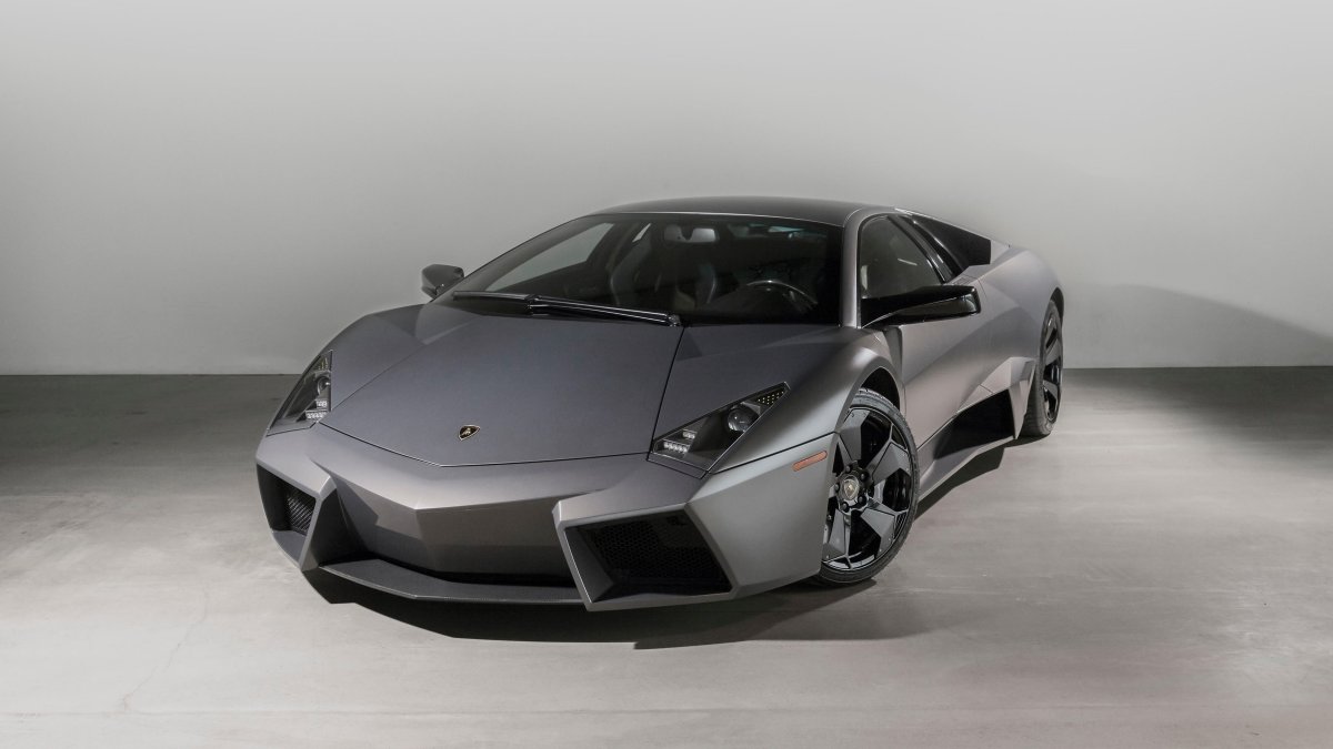 Ламборгини 2008