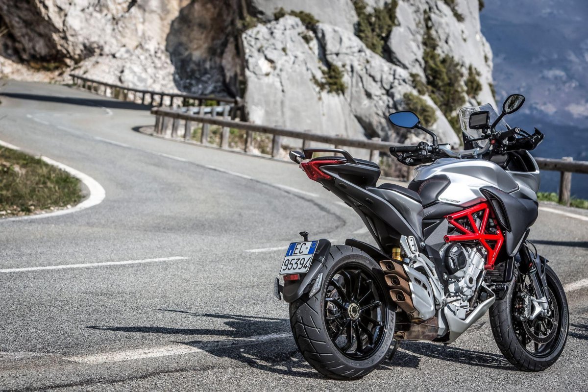 Августа Туризмо Велоче