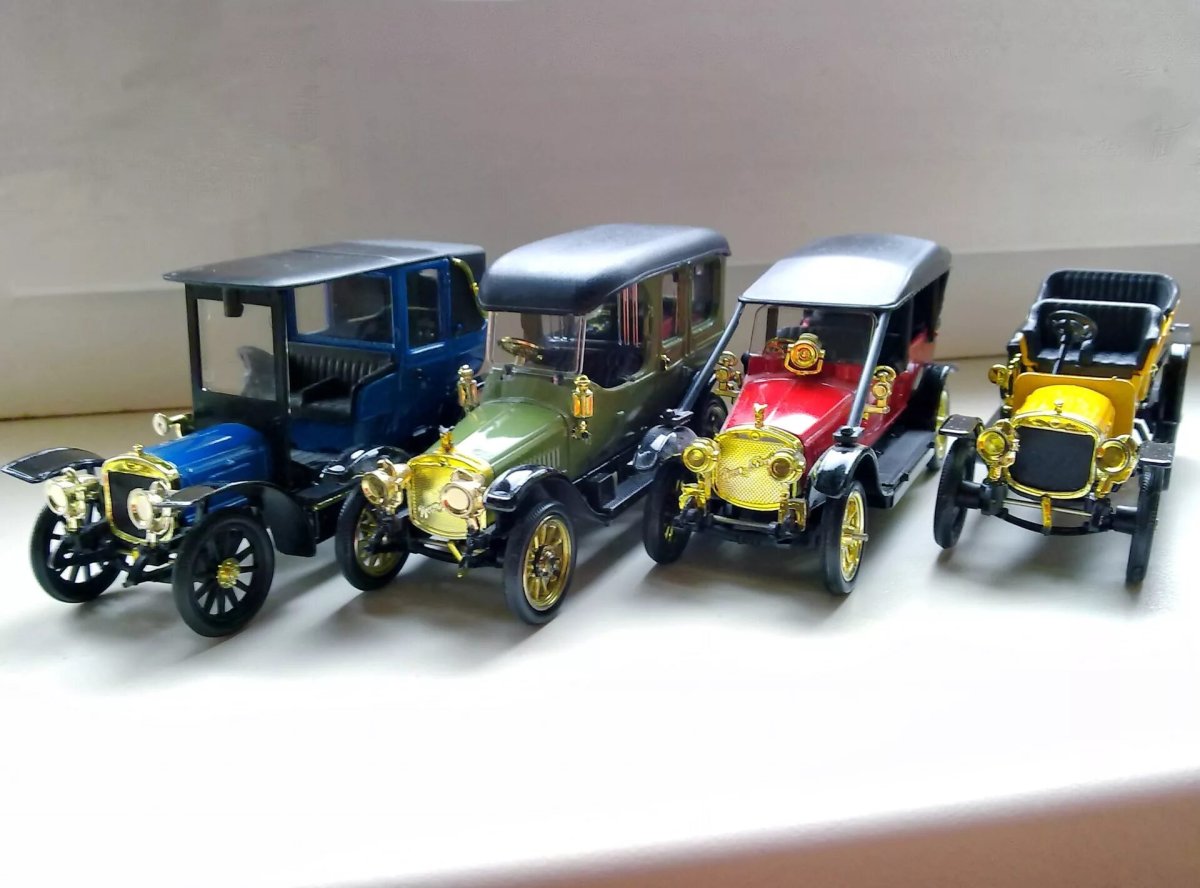 Модели Руссо Балт 1/43