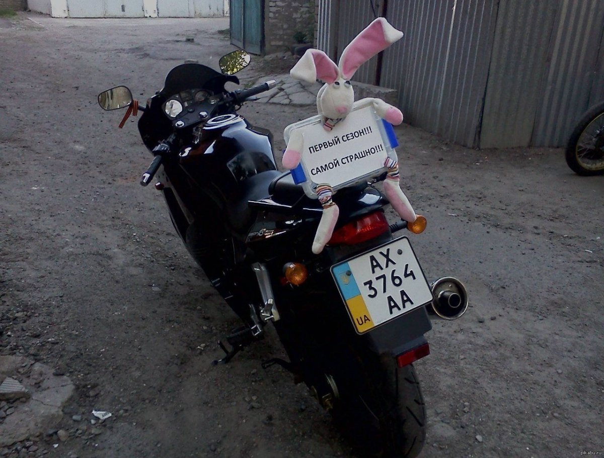 Смешные надписи на мотоциклах
