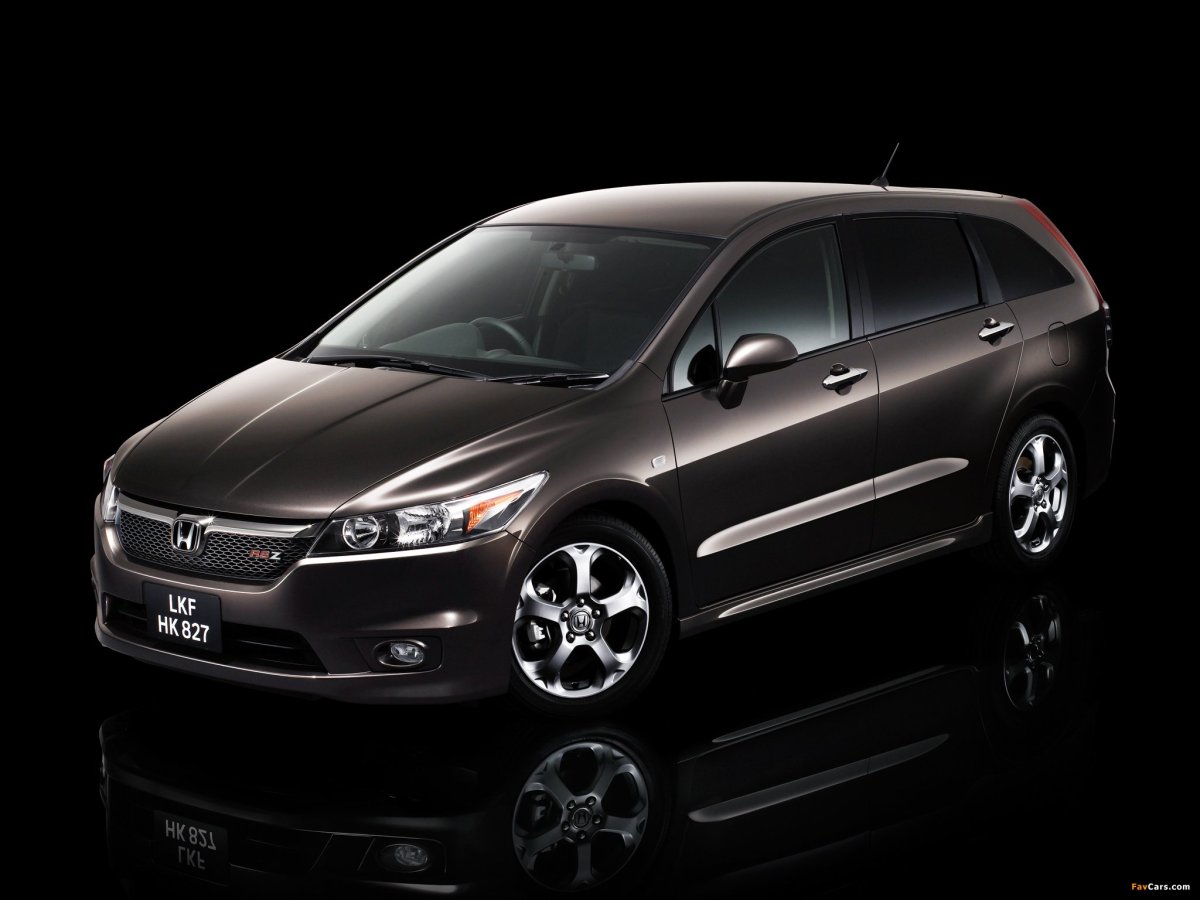 Honda Stream rsz 2014