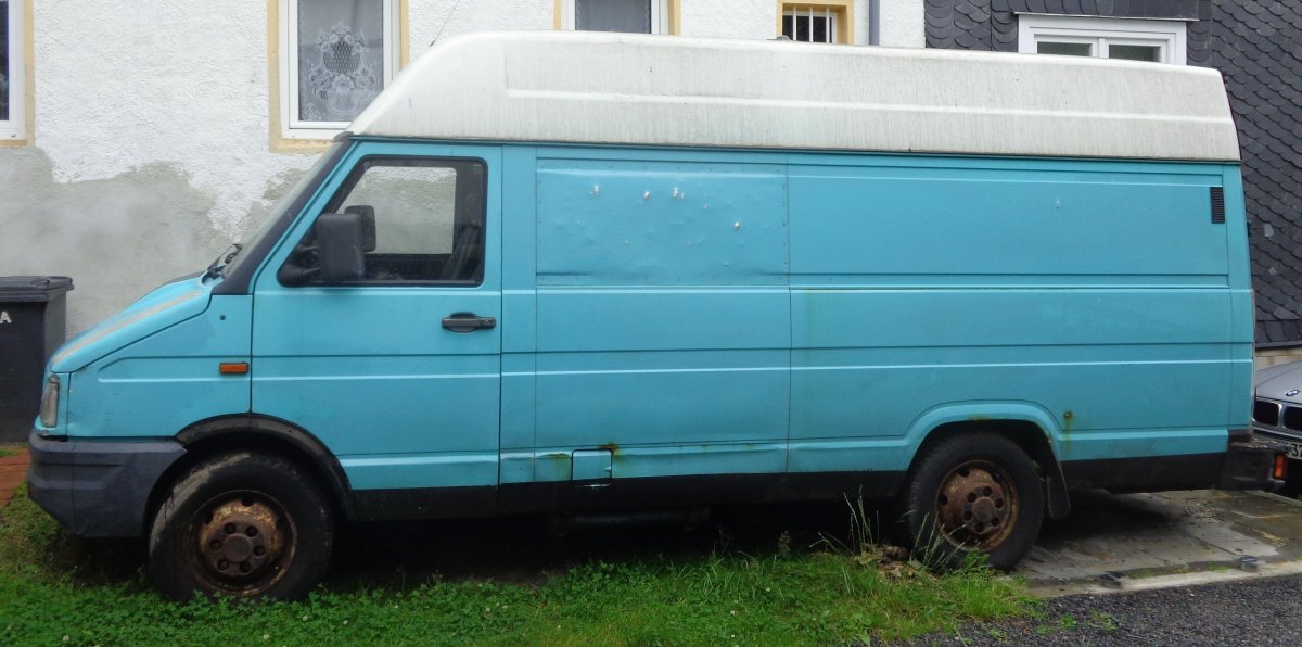 Ивеко Дейли 2.3