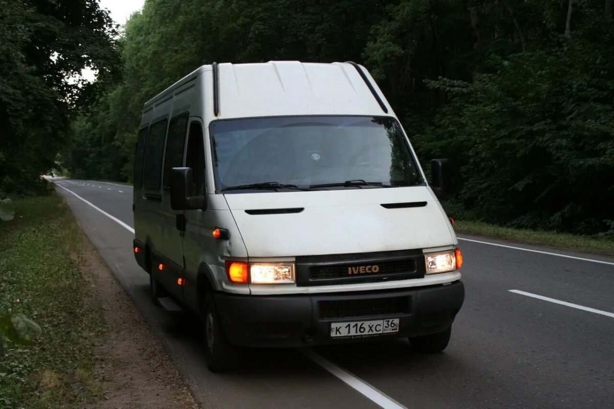 Микроавтобус Ивеко Дейли 1999