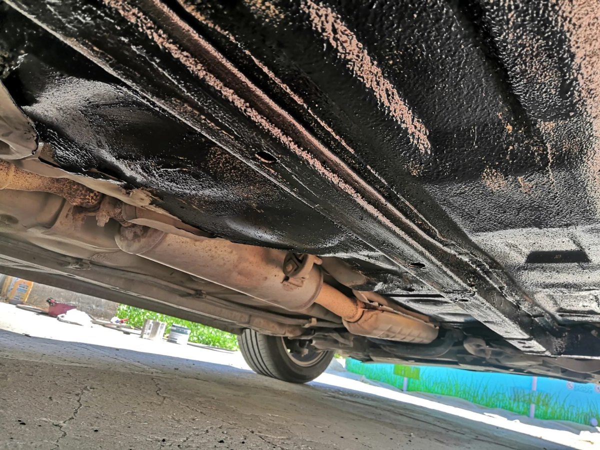 Шевроле Трейлблейзер 2003 антикор днища