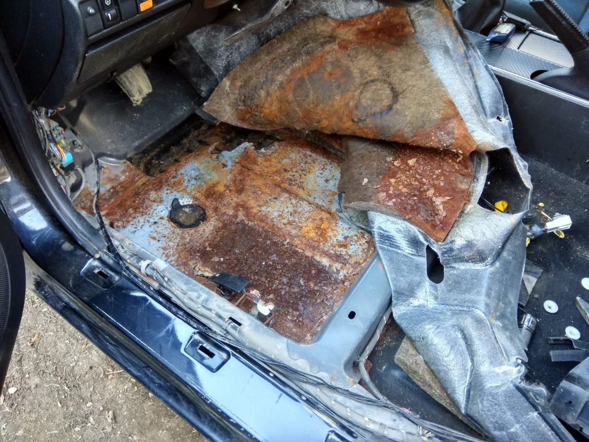 Mazda. 6 Ржавчина