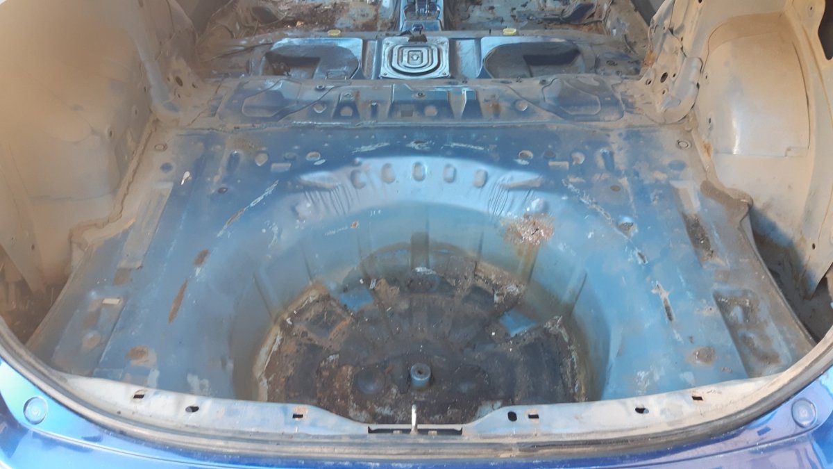 Пол багажника Мазда 6 GH