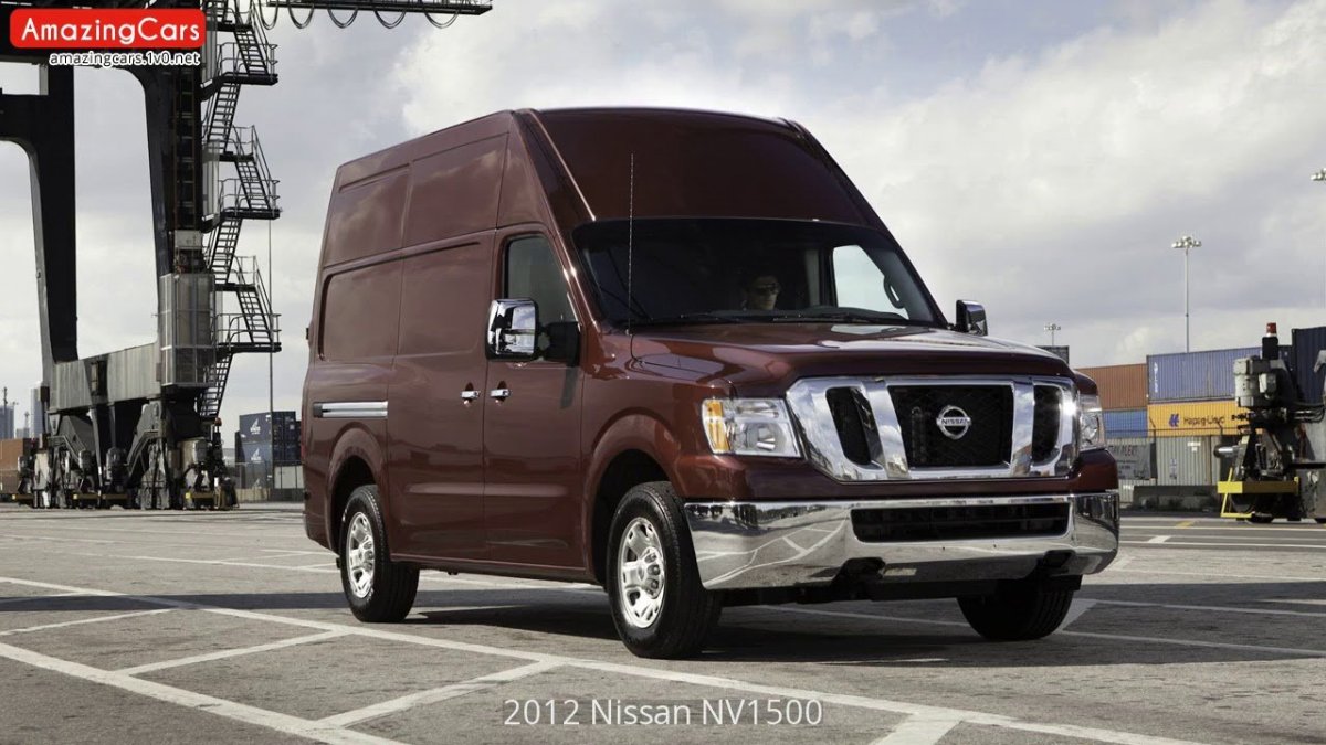 Nissan NV карго