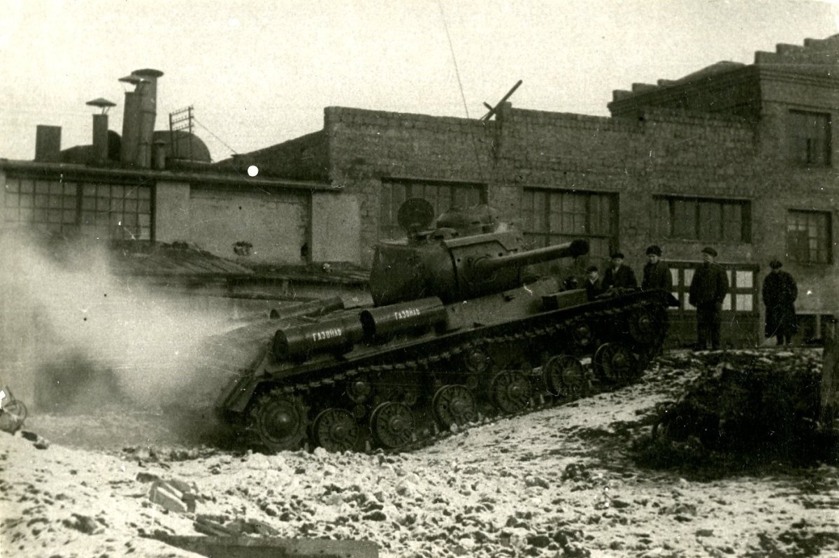 Кировский завод 1941-1945