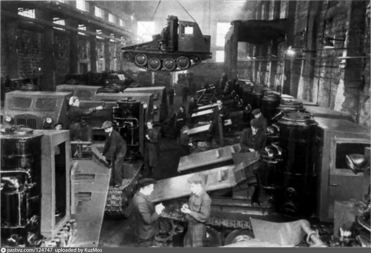 Кировский завод Ленинград война