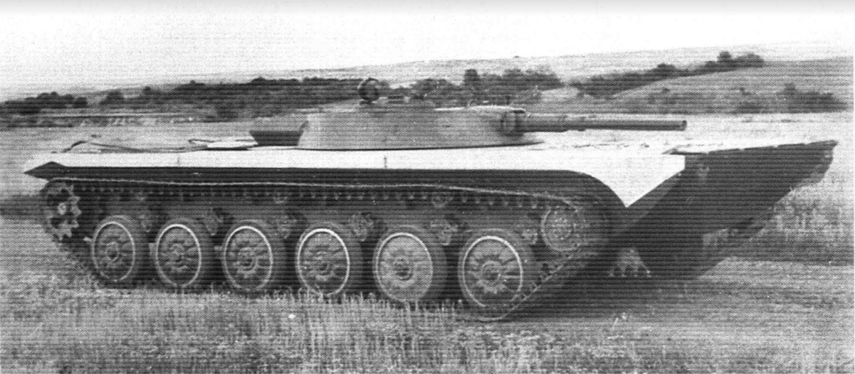 Легкий танк "объект 906 / пт-85"