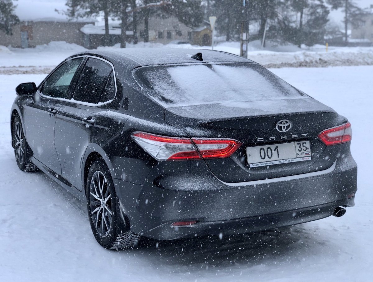 Обои Камри 70