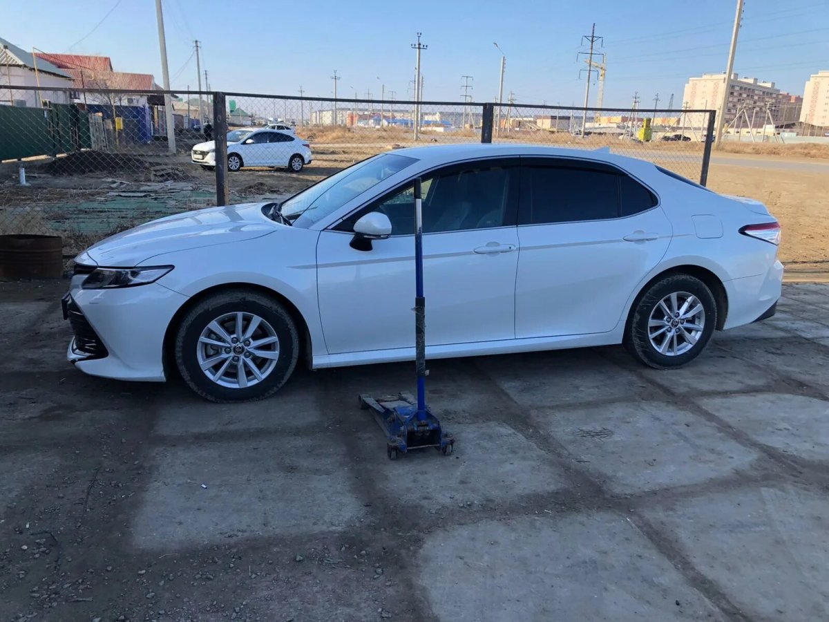 Клиренс Камри 2020