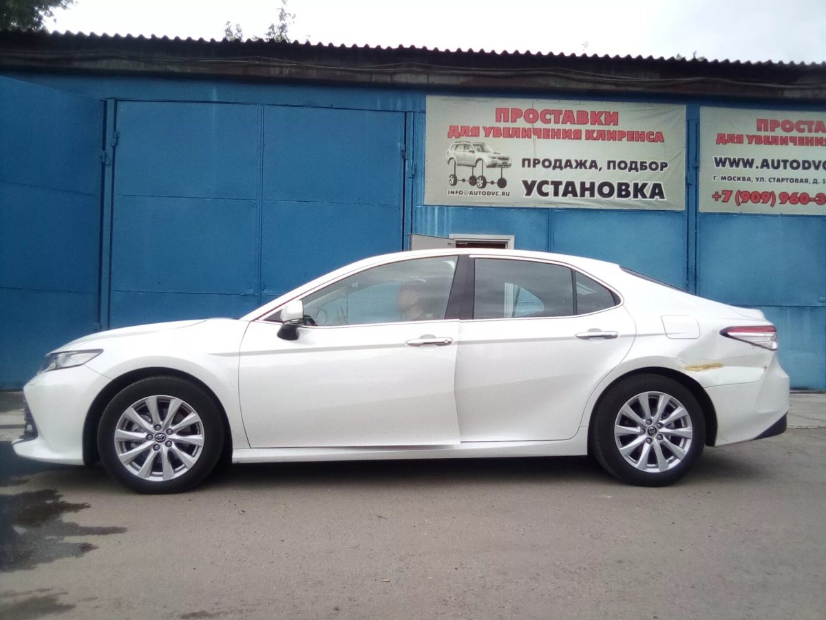 Клиренс Тойота Камри 70