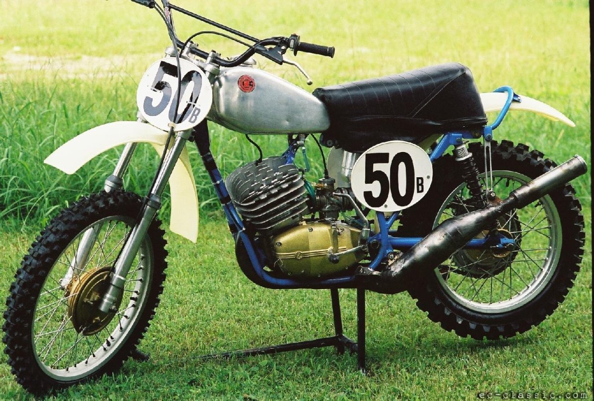 Чезет мотоцикл СССР 125 кроссовый