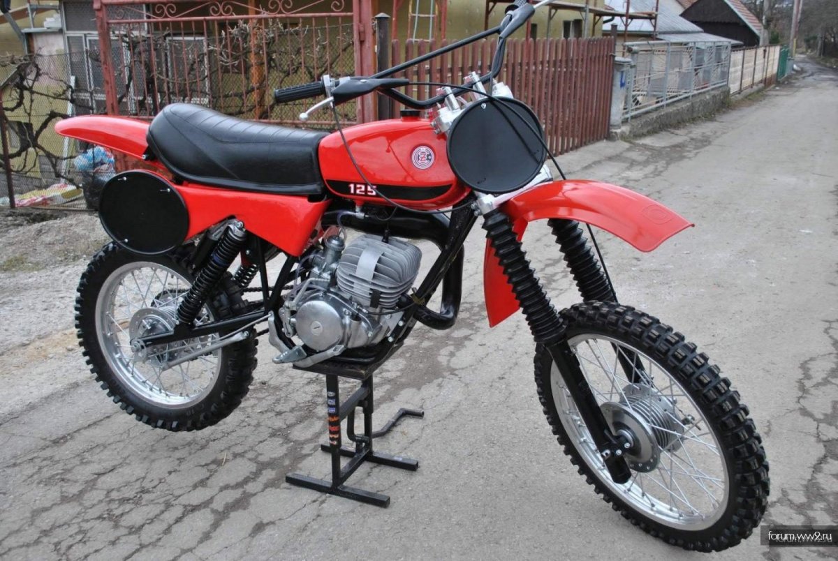 Кроссовый мотоцикл Чезет 250