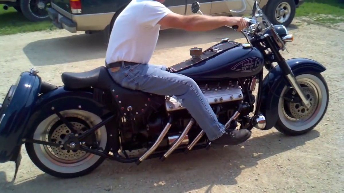 Мотоцикл v8 Flathead