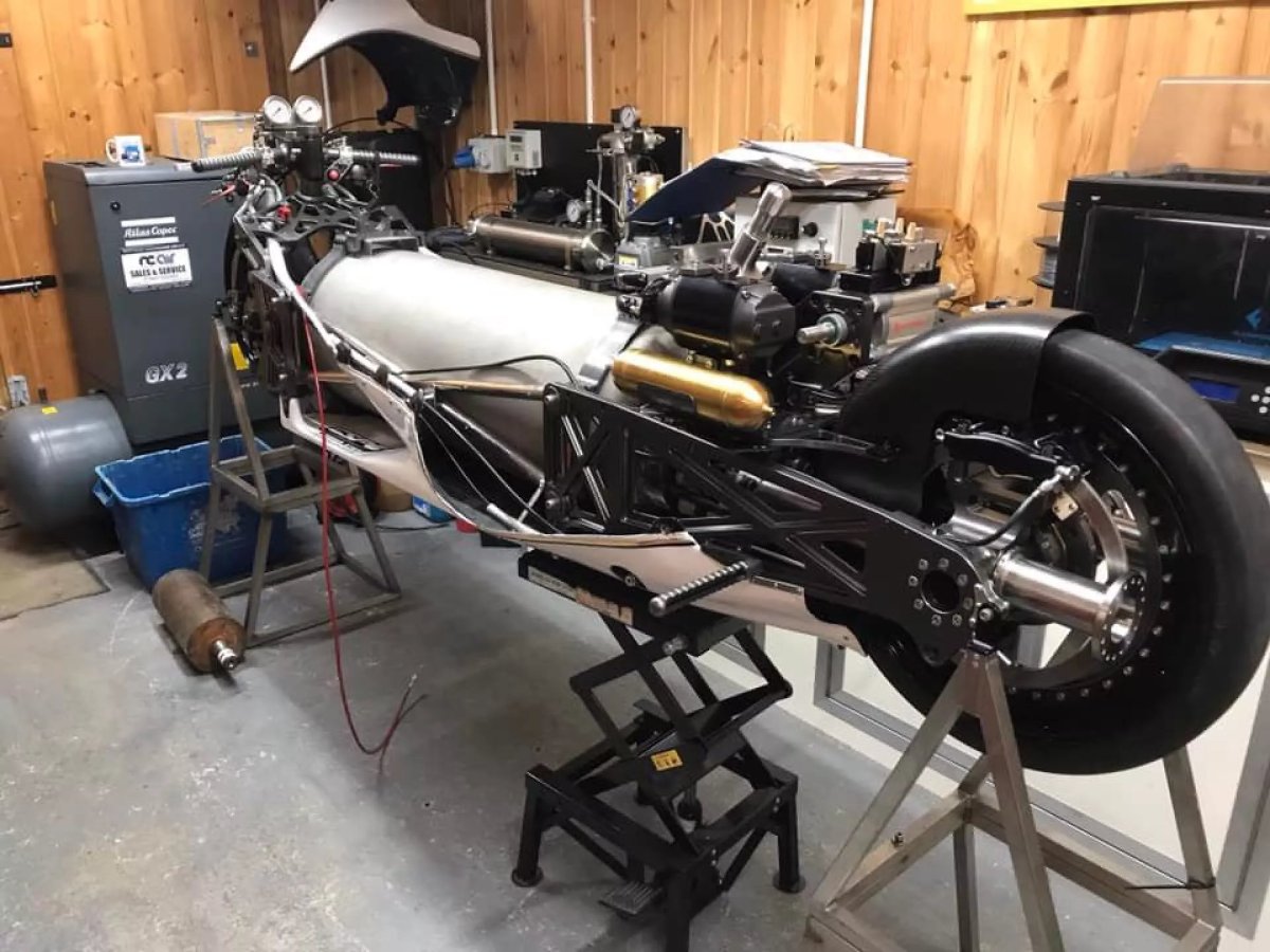 Реактивный мотоцикл