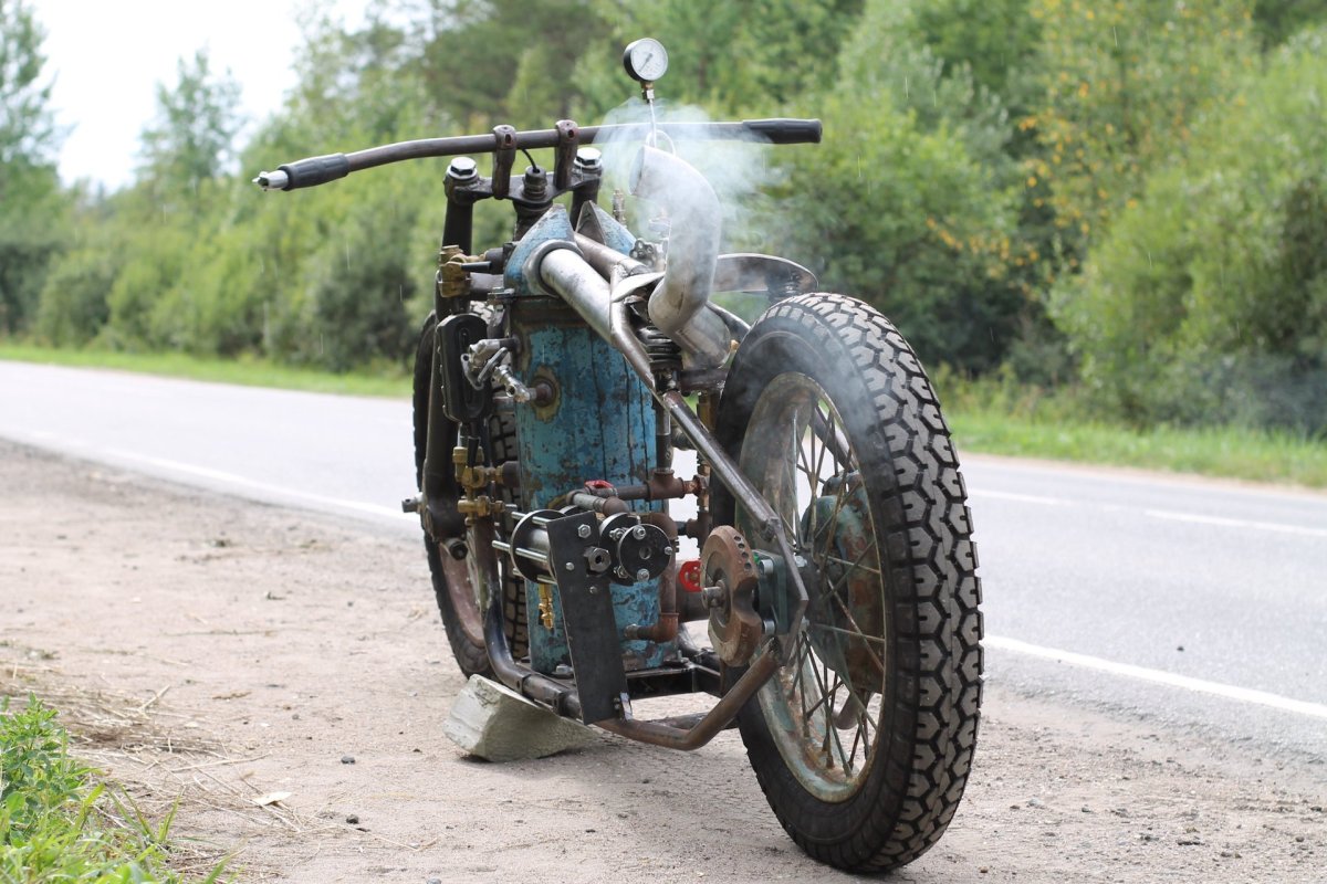 Мотоцикл на паровой тяге