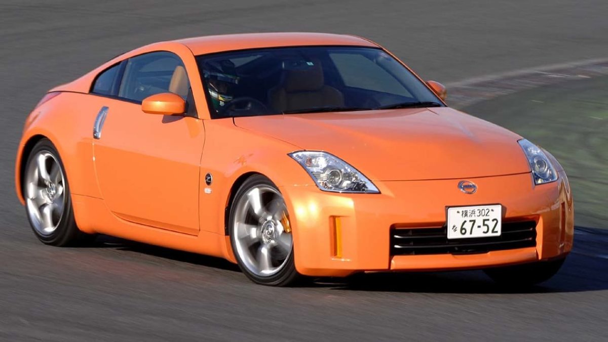 Nissan Skyline 350z