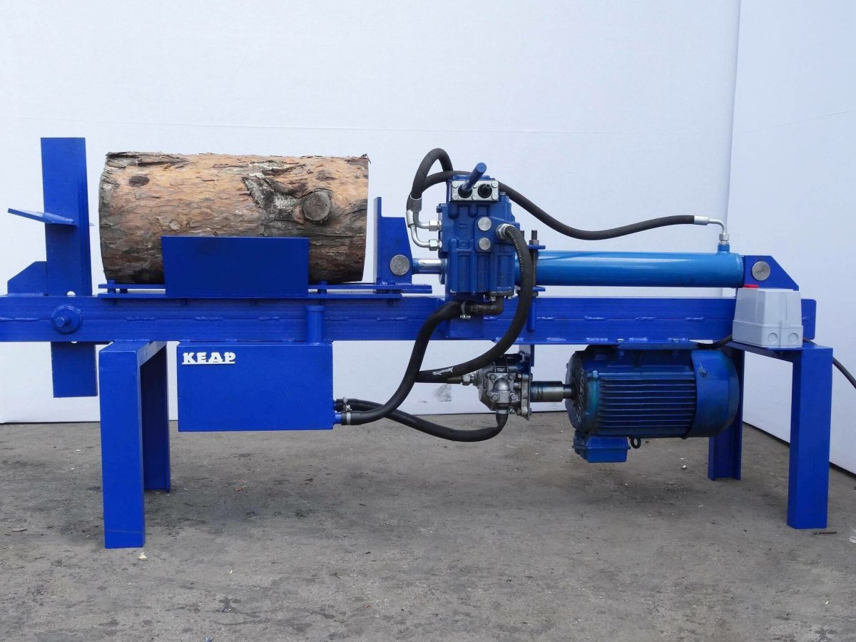 Дровокол гидравлический Добрыня-200 бензиновый