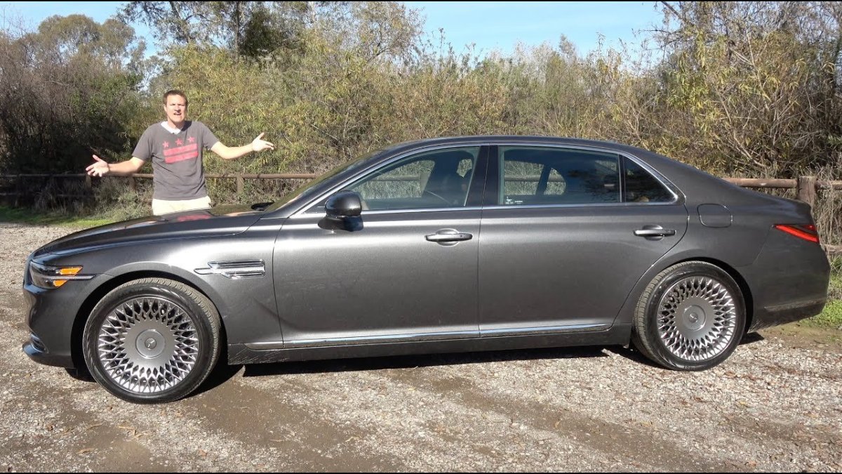 Genesis 2024 седан