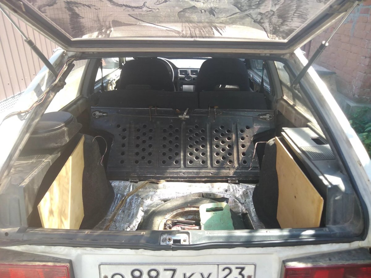 Ширина крышки багажника ВАЗ 2108