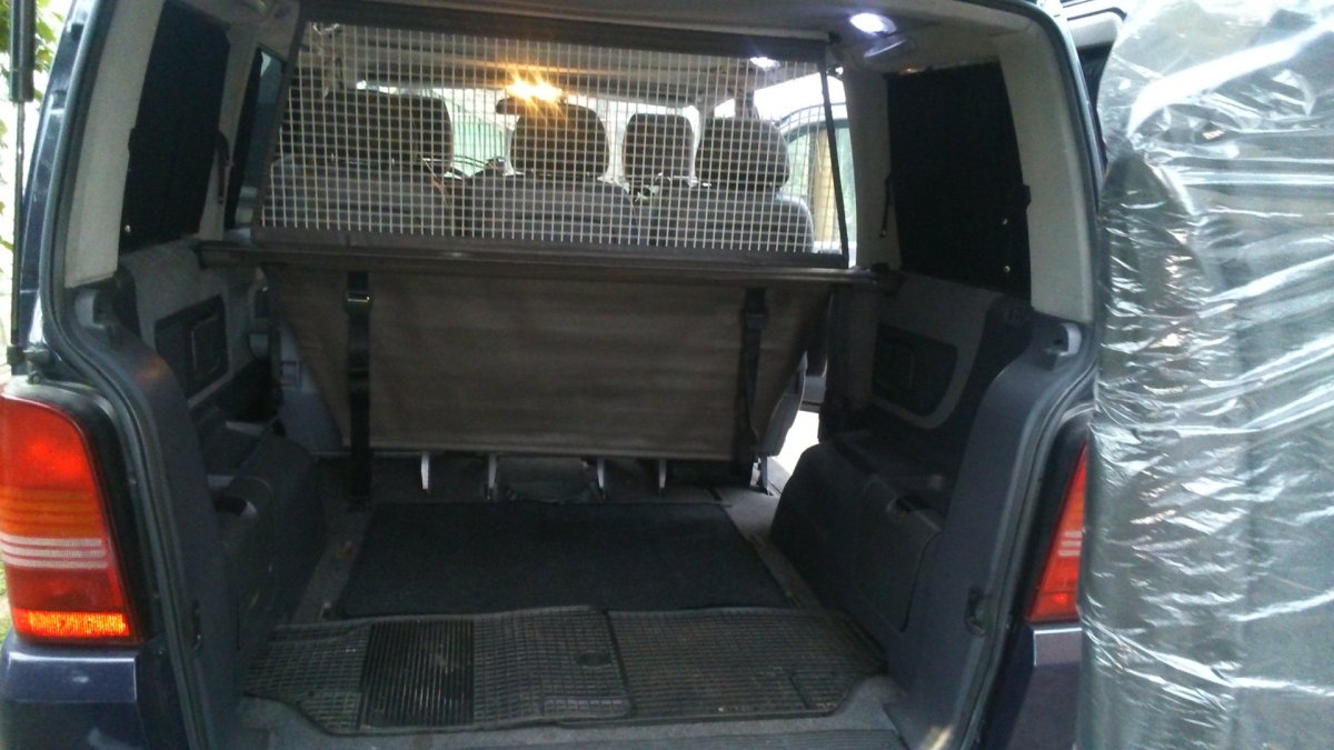 Mercedes сетка в багажник 447