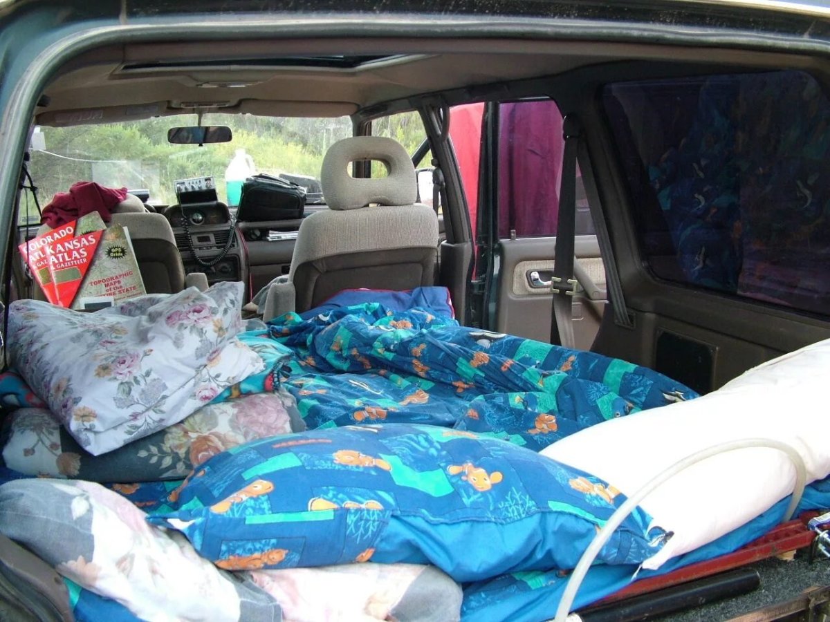 Спальник в Паджеро 4